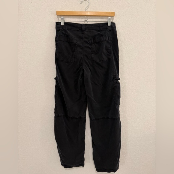 American Eagle Cargo Pants Black Size 8 - Picture 3 of 6